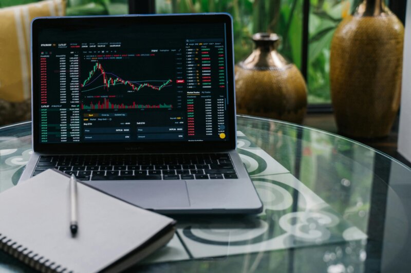 Mit Trading Geld Verdienen Aktien Cfd Forex Crypto